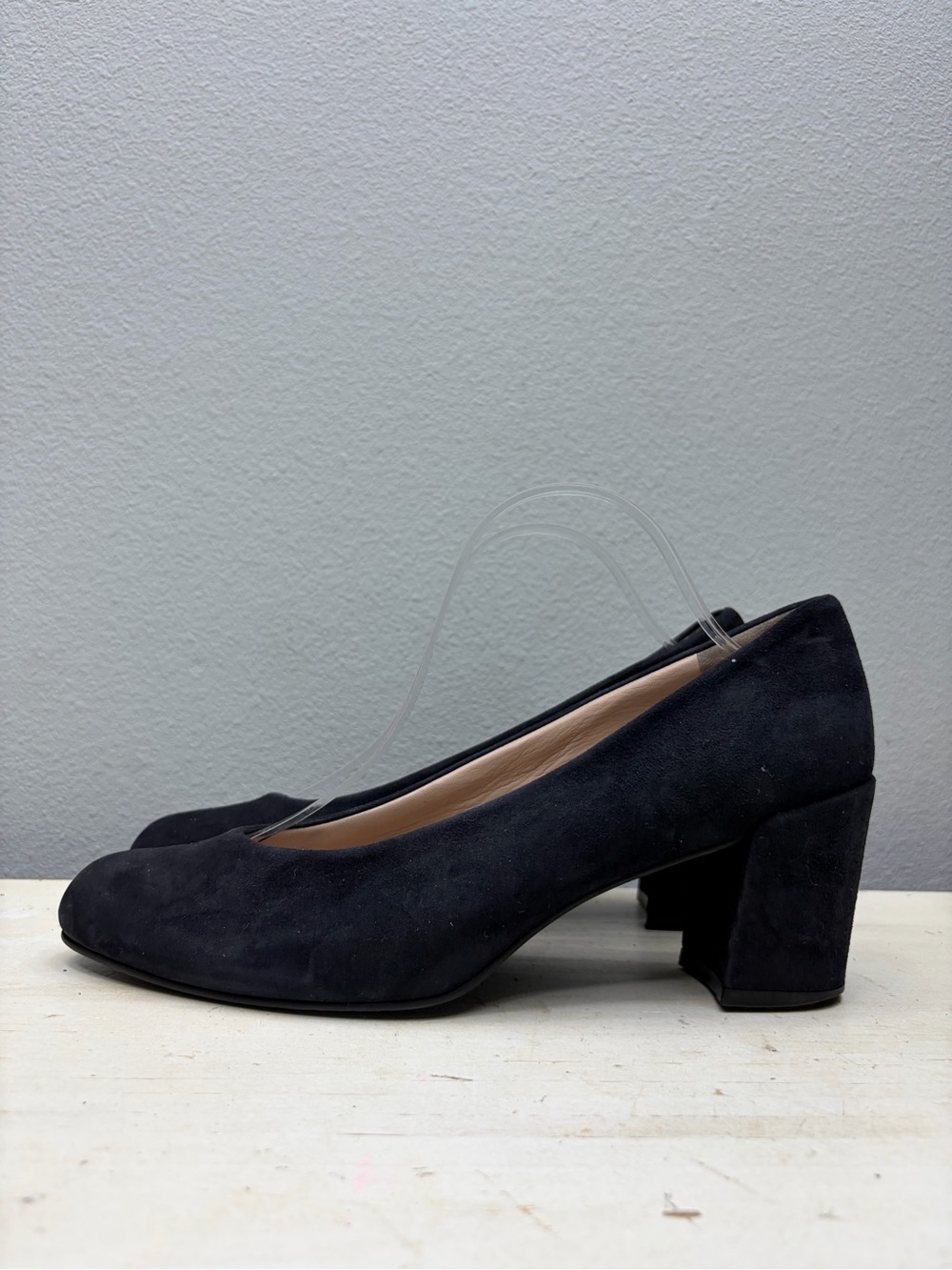 Stuart Weitzman Black Suede Pumps Size 9.5
